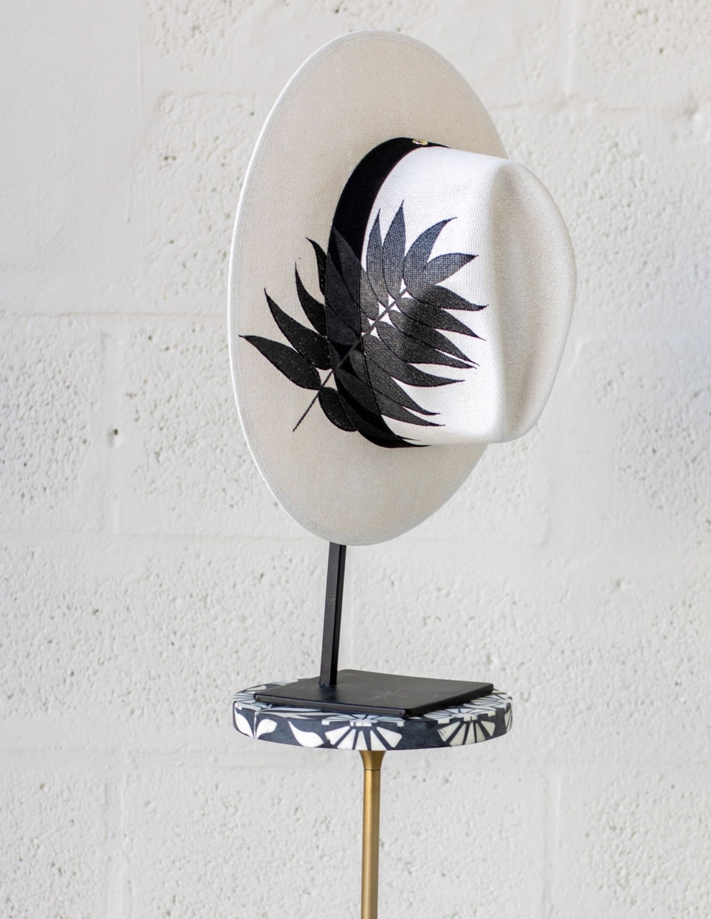 Palmita Black Metallic