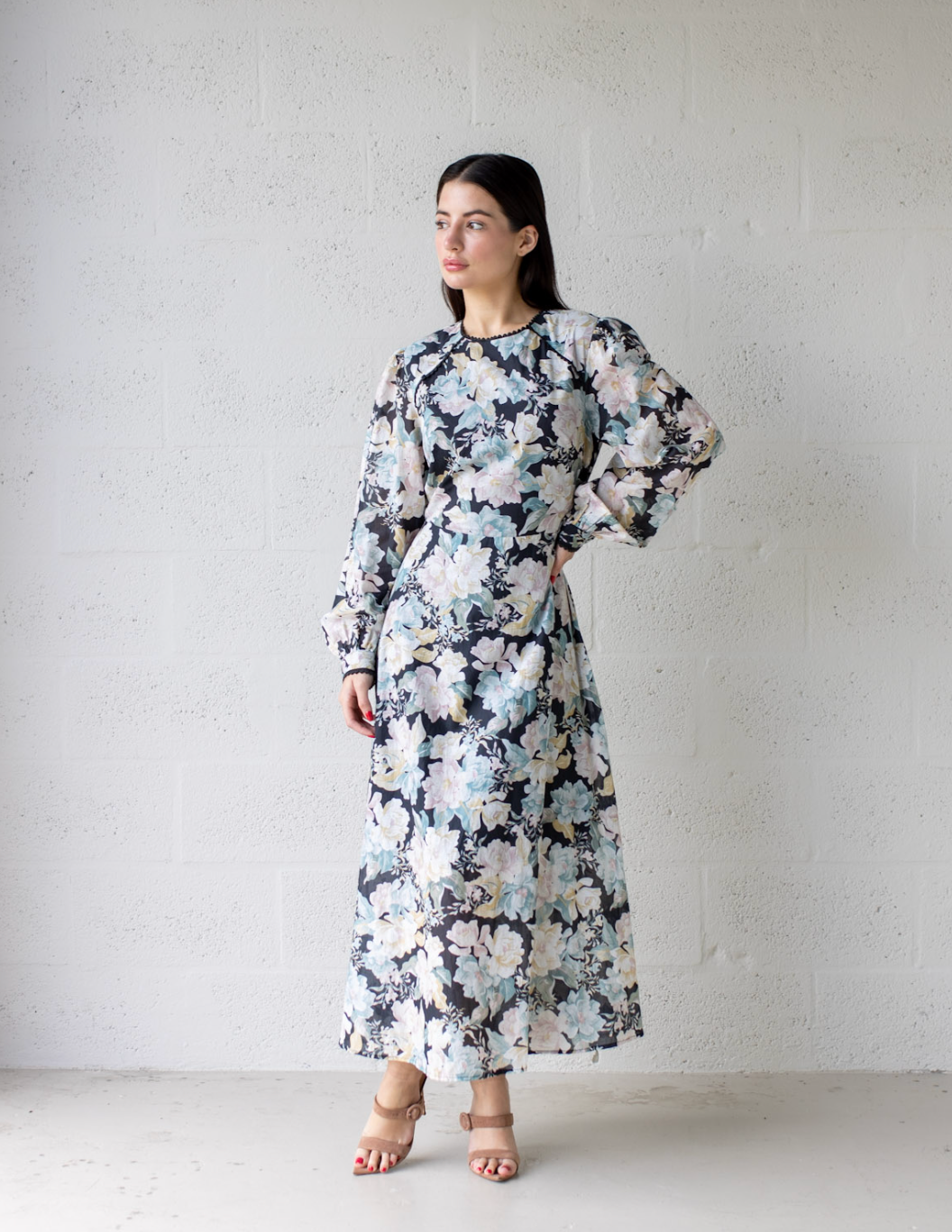 Talulah Pintuck Midi Dress - Noir Blossom
