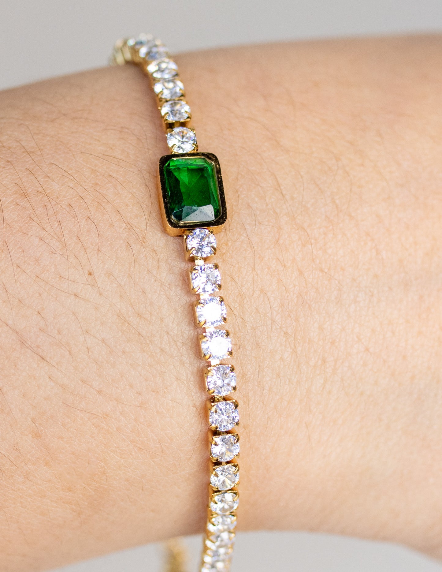 Single Emerald Bracelet
