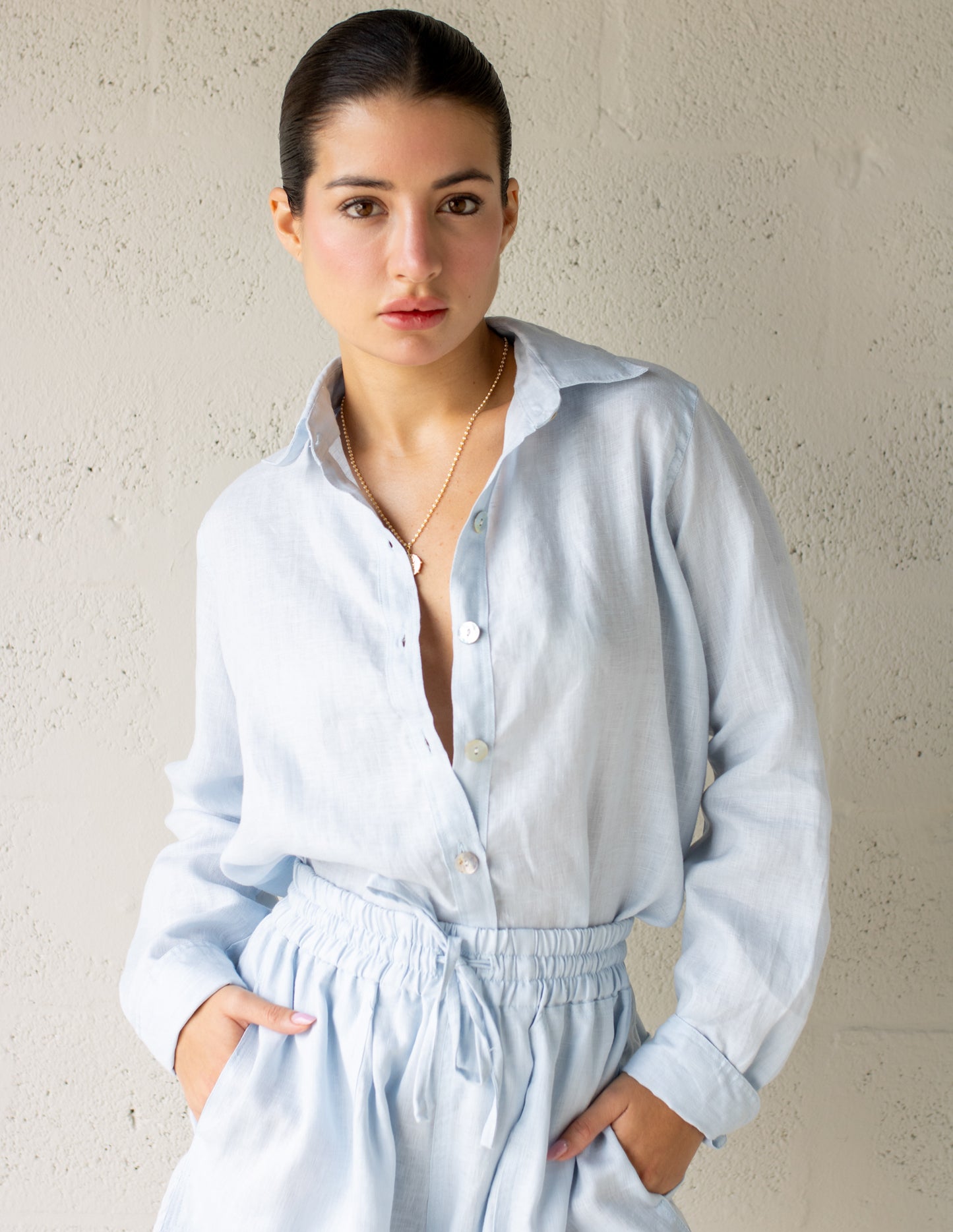 Lizzie Linen Shirt - Pale Blue